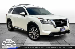 used 2022 NISSAN