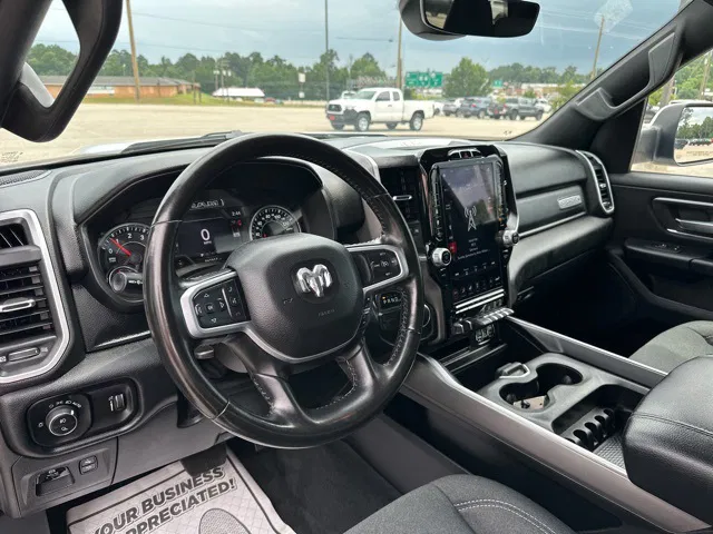 vehicle-img