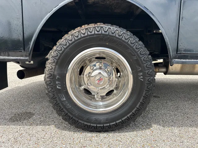vehicle-img