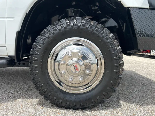vehicle-img