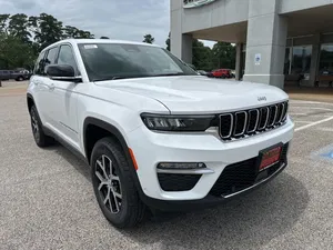 new 2025 JEEP