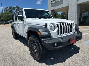 used 2024 JEEP