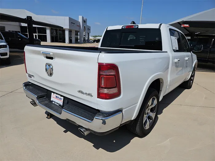 vehicle-img