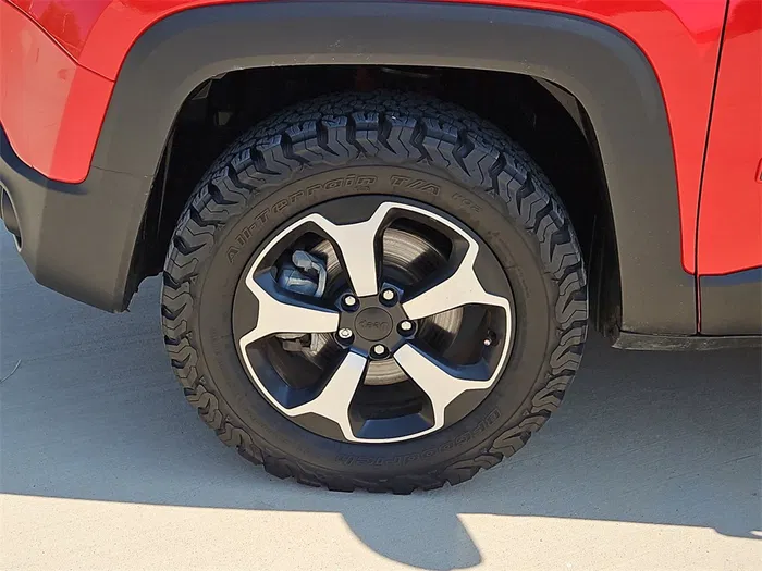vehicle-img
