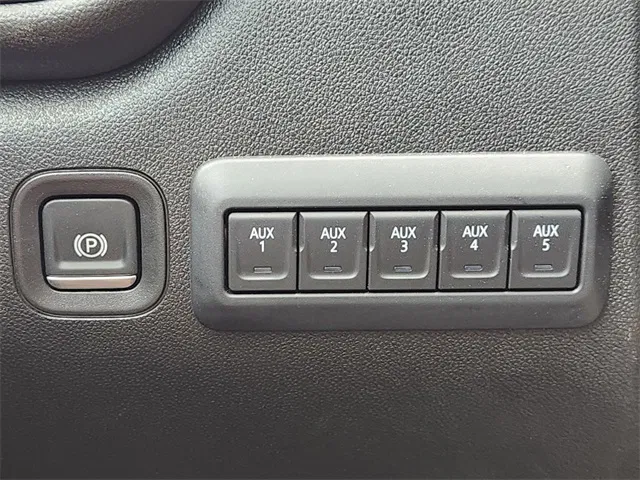 vehicle-img