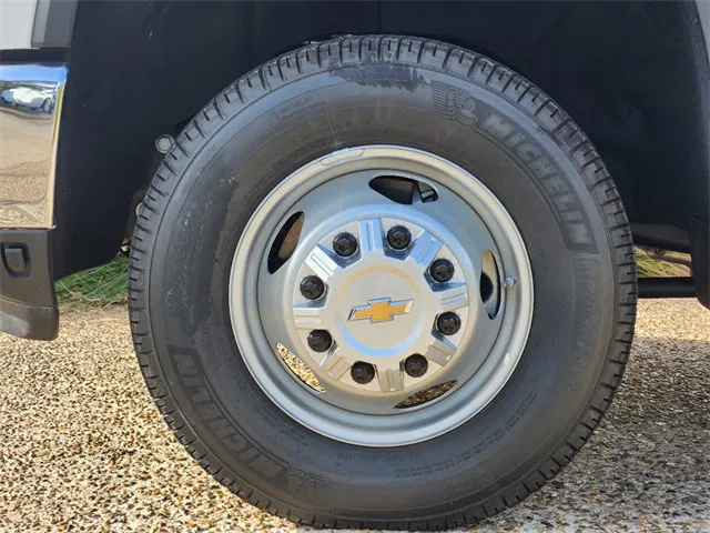vehicle-img