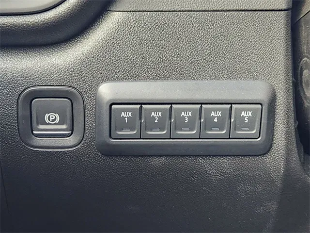 vehicle-img