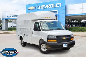 new 2025 CHEVROLET