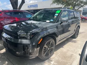 used 2025 HYUNDAI