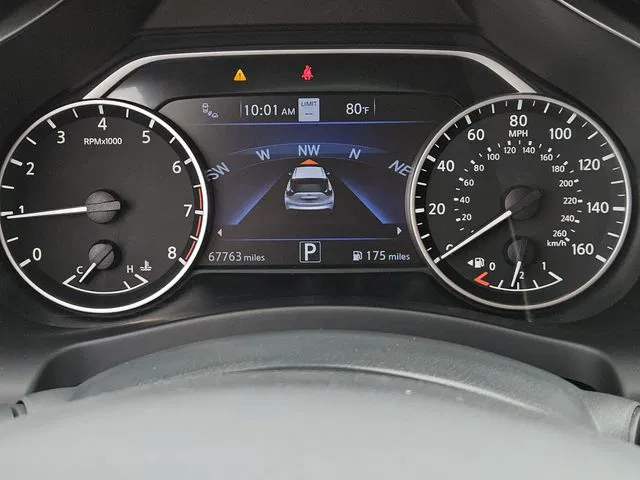 vehicle-img