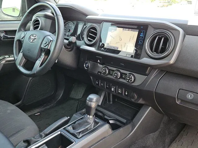 vehicle-img