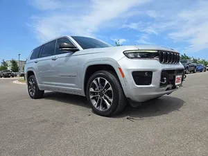 used 2021 JEEP