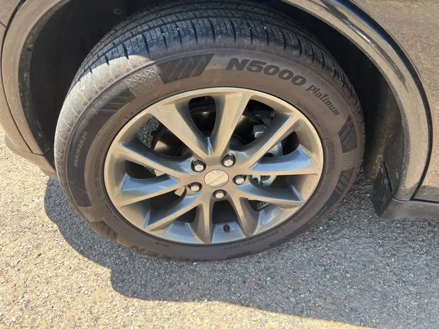 vehicle-img
