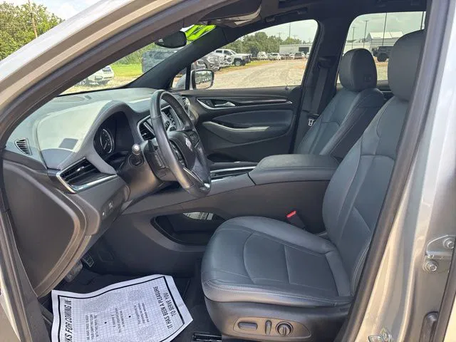 vehicle-img