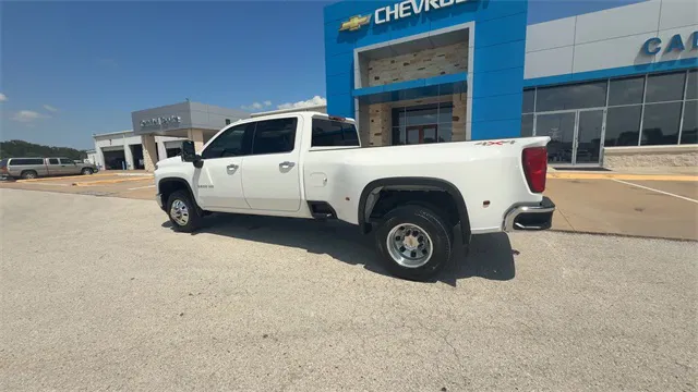 vehicle-img