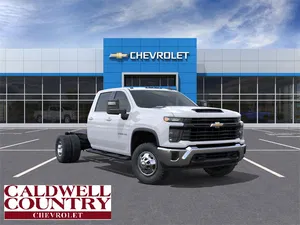 new 2025 CHEVROLET