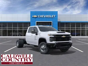 new 2025 CHEVROLET
