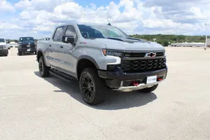 used 2025 CHEVROLET