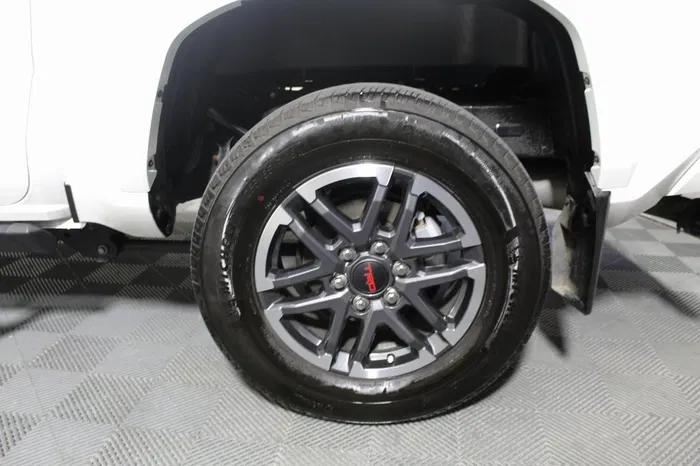 vehicle-img