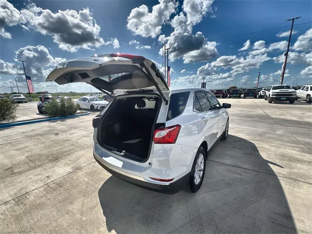 vehicle-img