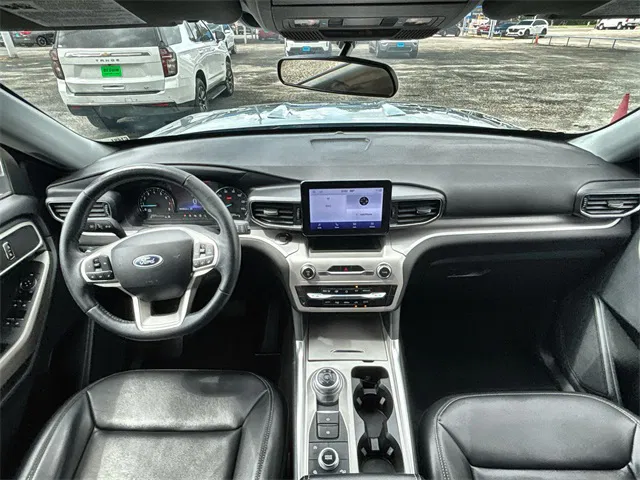 vehicle-img