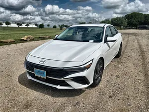 used 2025 HYUNDAI