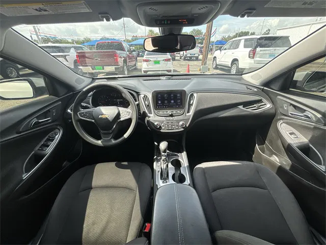 vehicle-img