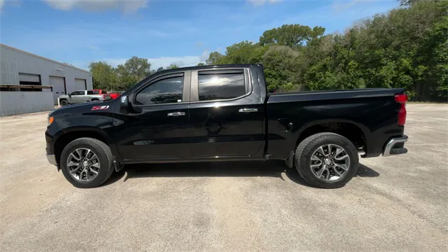 vehicle-img