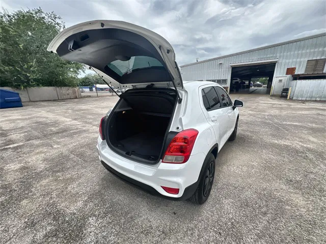 vehicle-img