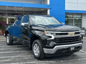 new 2025 CHEVROLET