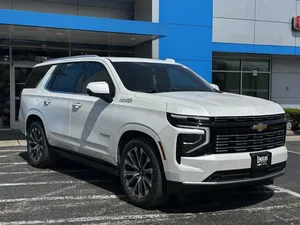 new 2025 CHEVROLET