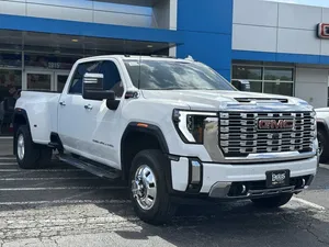 new 2025 GMC