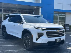 new 2025 CHEVROLET