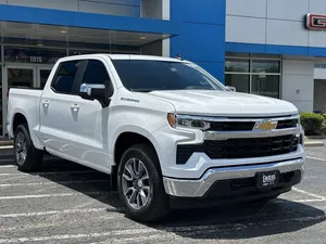 new 2025 CHEVROLET