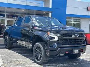 new 2025 CHEVROLET
