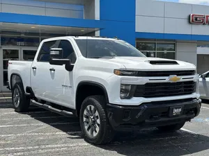 new 2025 CHEVROLET