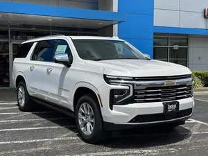 new 2025 CHEVROLET