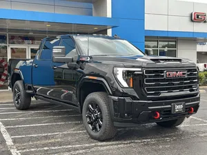 new 2025 GMC