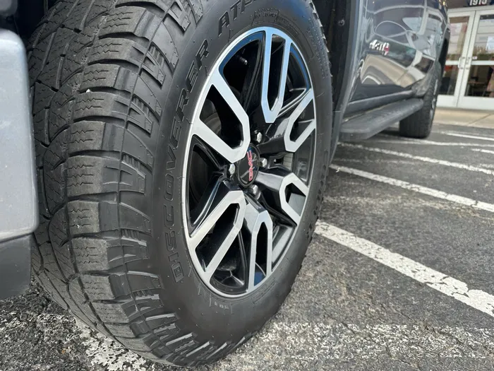 vehicle-img