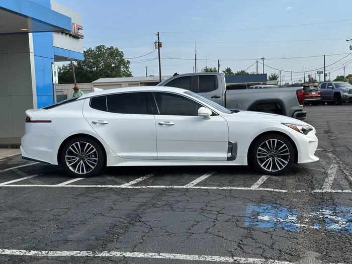 vehicle-img