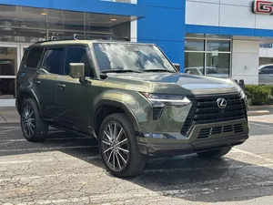 used 2025 LEXUS