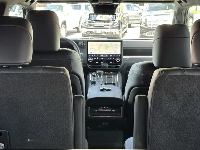 vehicle-img