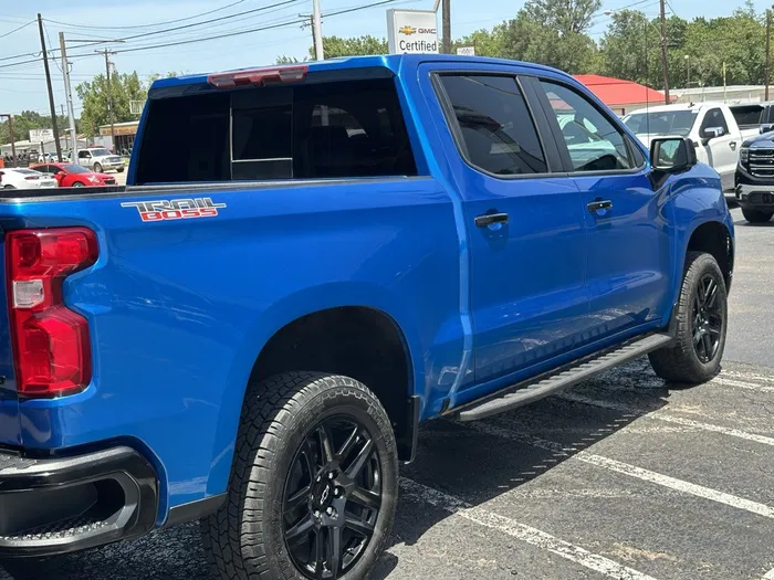 vehicle-img
