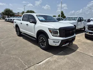 used 2022 NISSAN
