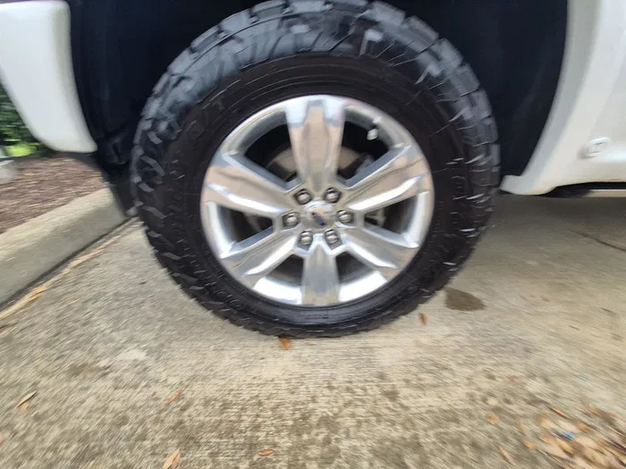 vehicle-img