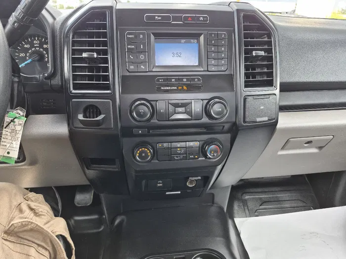 vehicle-img