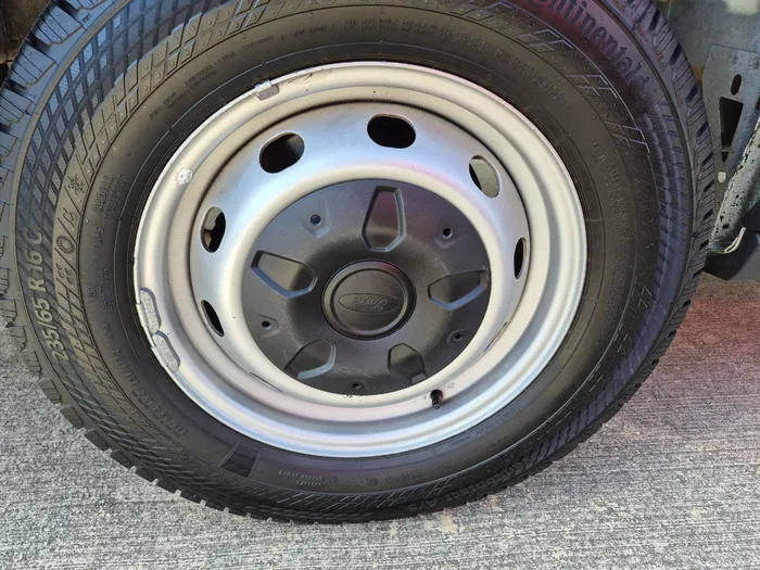 vehicle-img