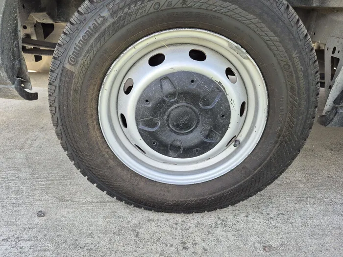vehicle-img