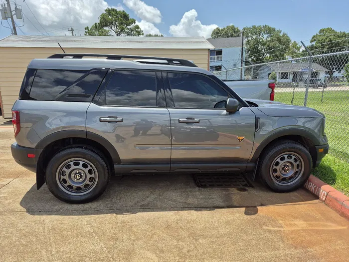 vehicle-img