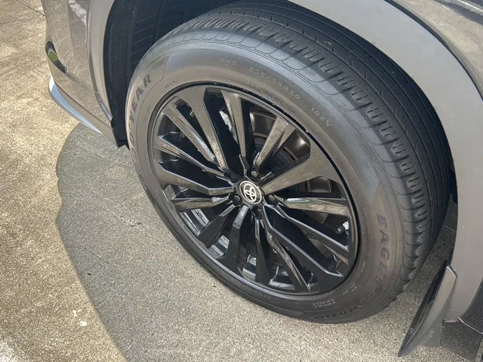 vehicle-img